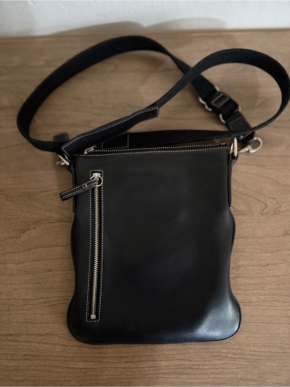Coach Hampton Crossbody - Picture 2 of 10